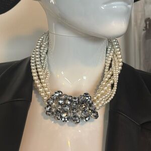 Pearl necklace w/beads & adjustable w/matching earrings. For pierced ears.